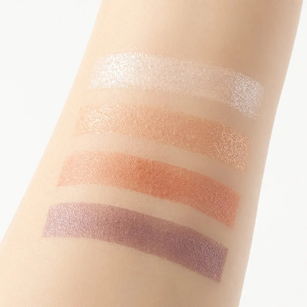 ADDICTION The Eyeshadow Palette Out of Your Shell Limited Edition