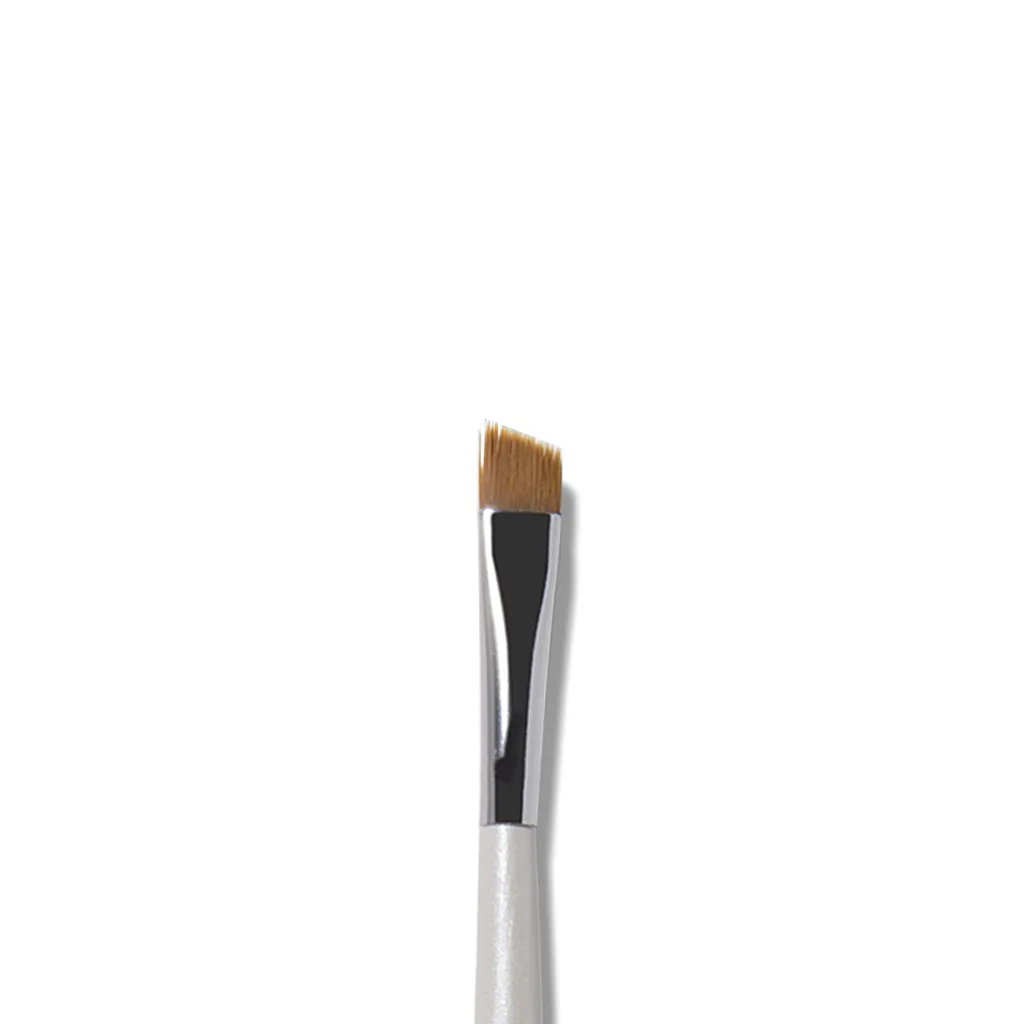 Cruelty Free Angled Brush #8