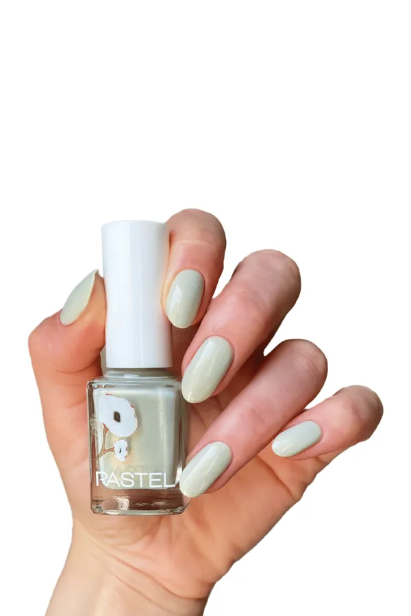 Pastel nail polish - 412