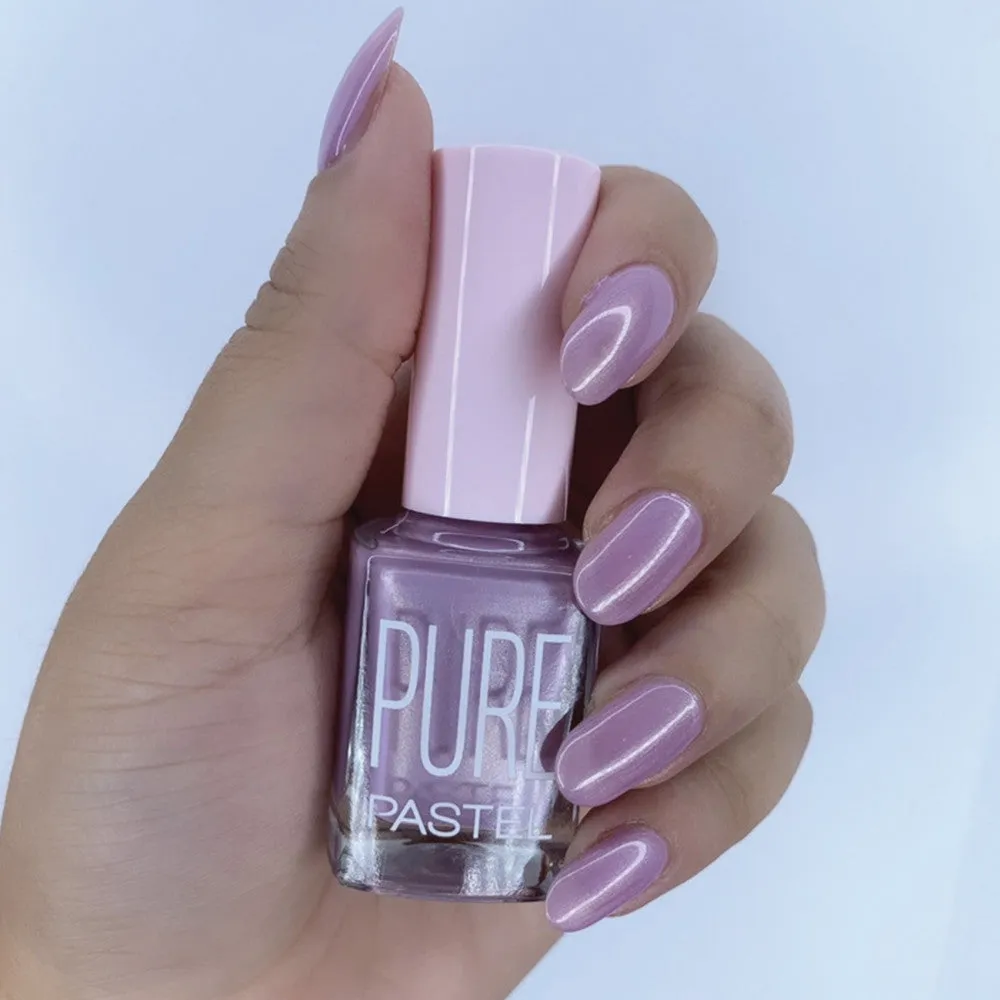Pastel nail polish - 615